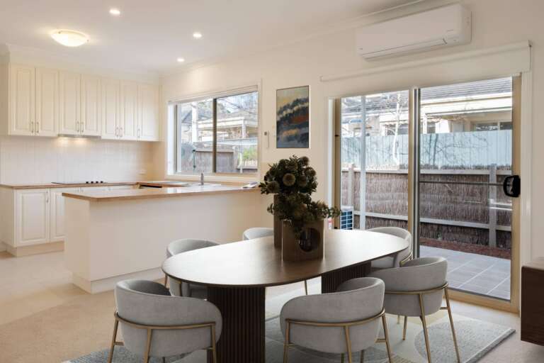 PSD_Unit_73_LVV-dining@2100